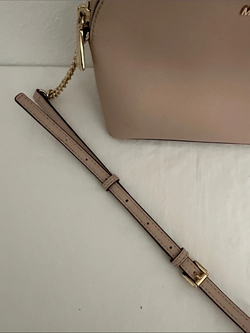 Michael Kors Chain Crossbody bag